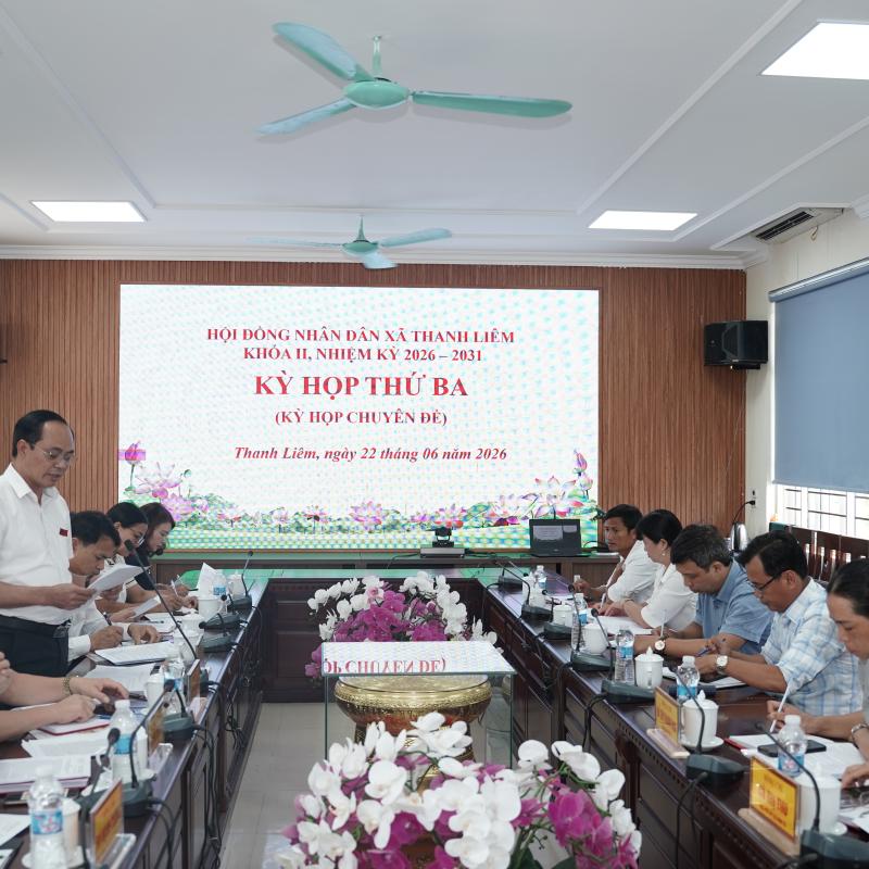 HĐND XÃ THANH LIÊM KHÓA II TỔ CHỨC KỲ HỌP THỨ BA (KỲ HỌP CHUYÊN ĐỀ) THÔNG QUA NGHỊ QUYẾT VỀ SẮP XẾP, TỔ CHỨC LẠI THÔN TRÊN ĐỊA BÀN XÃ