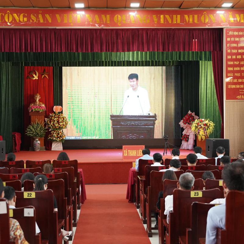 Sáng 9/4, Ban Thường vụ Tỉnh ủy tổ chức hội nghị nghiên cứu, học tập, quán triệt, tuyên truyền và triển khai các văn bản của Trung ương và của tỉnh theo hình thức trực tiếp kết hợp trực tuyến từ điểm cầu Tỉnh ủy tới 165 điểm cầu các địa phương, cơ qu
