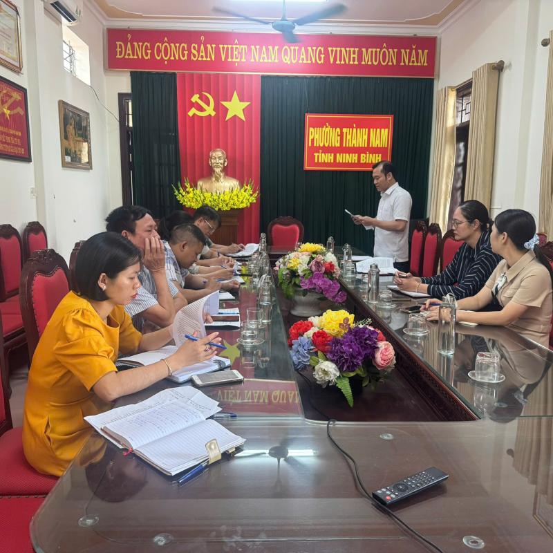 BAN VĂN HOÁ- XÃ HỘI HĐND PHƯỜNG THÀNH NAM GIÁM SÁT CHUYÊN ĐỀ ĐỐI VỚI PHÒNG VĂN HOÁ XÃ HỘI