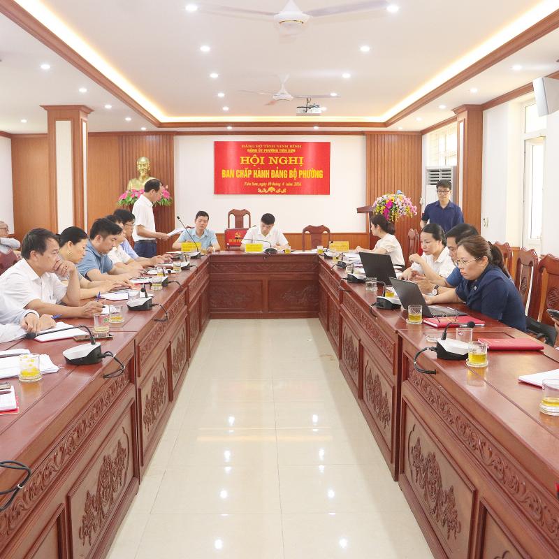 Đảng ủy phường Tiên Sơn tổ chức Hội nghị Ban Chấp hành Đảng bộ phường mở rộng, Ban Thường vụ Đảng ủy.