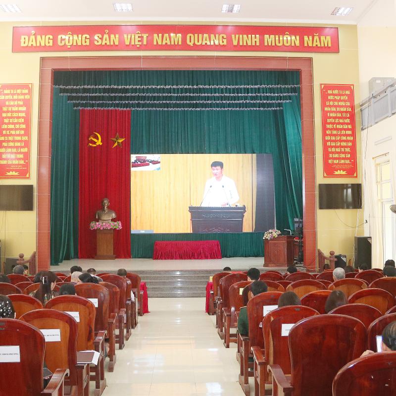 Phường Tiên Sơn tham dự hội nghị nghiên cứu, học tập, quán triệt và triển khai thực hiện các văn bản của Trung ương, của tỉnh.