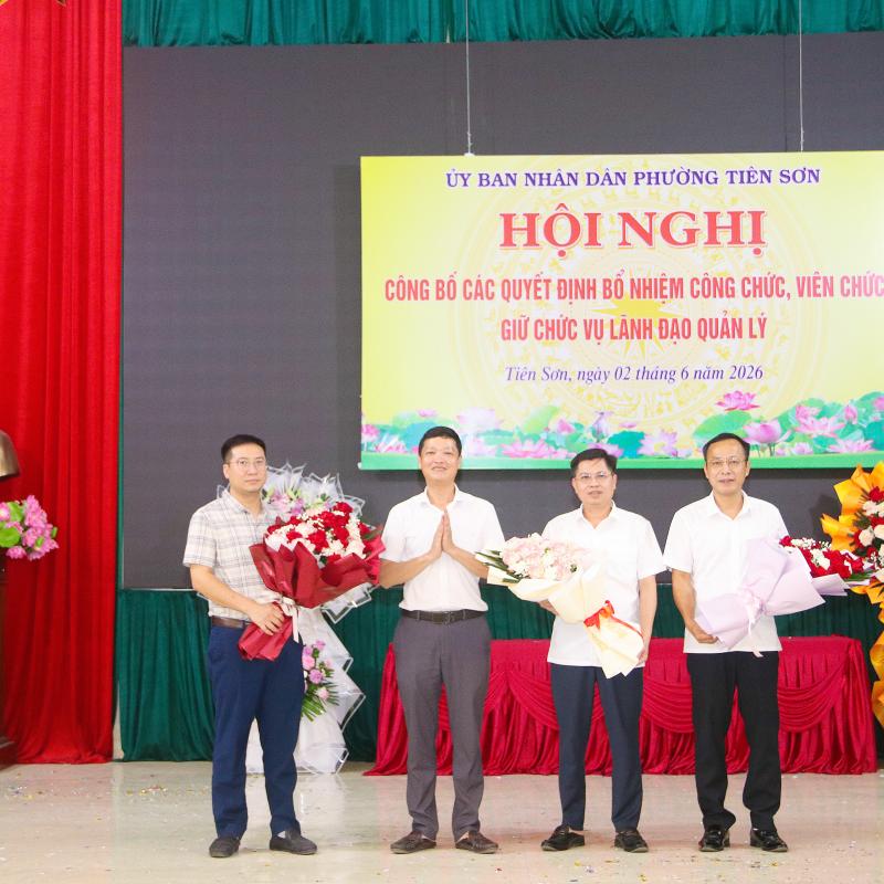 Hội nghị công bố các quyết định bổ nhiệm công chức, viên chức giữ chức vụ lãnh đạo quản lý