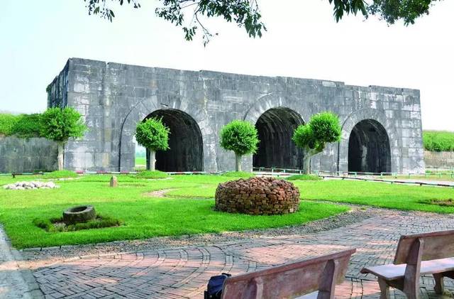 1007-16.jpg