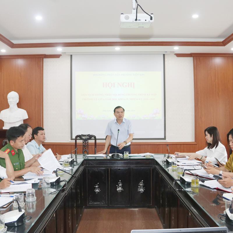 Hội đồng nhân dân phường Tiên Sơn tổ chức Hội nghị ký kết Quy chế phối hợp công tác và thống nhất nội dung, chương trình Kỳ họp thường lệ giữa năm 2026