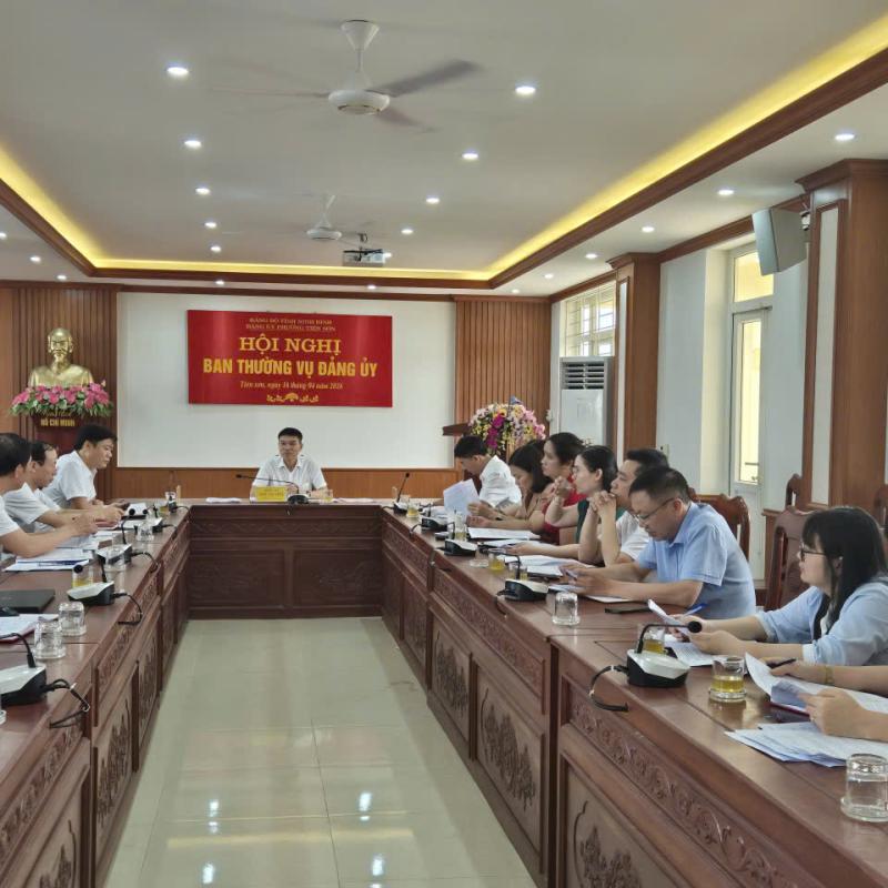 Hội nghị Ban Thường vụ Đảng ủy phường thảo luận, cho ý kiến vào Kế hoạch thực hiện các Nghị quyết chuyên đề của Tỉnh ủy, Ban Thường vụ Tỉnh ủy.