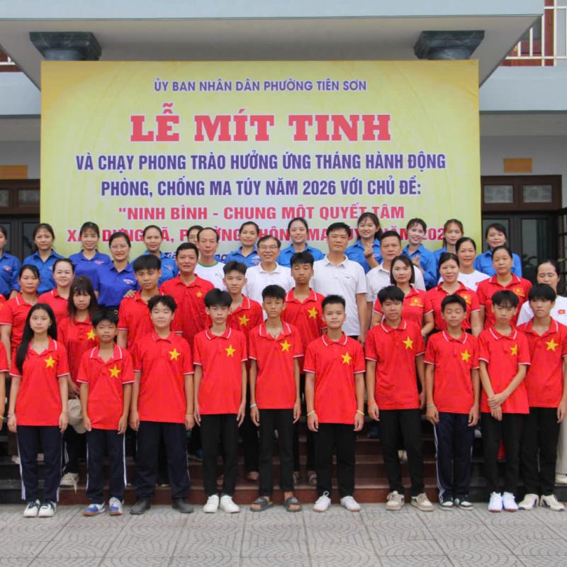 Phường Tiên Sơn tham gia Lễ mít tinh và chạy phong trào hưởng ứng Tháng hành động phòng, chống ma túy năm 2026
