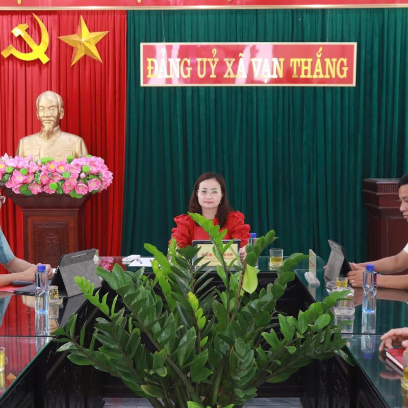 Xã Vạn Thắng tham dự hội nghị trực tuyến toàn quốc sơ kết 1 năm 6 tháng triển khai thực hiện Nghị quyết số 57-NQ/TW