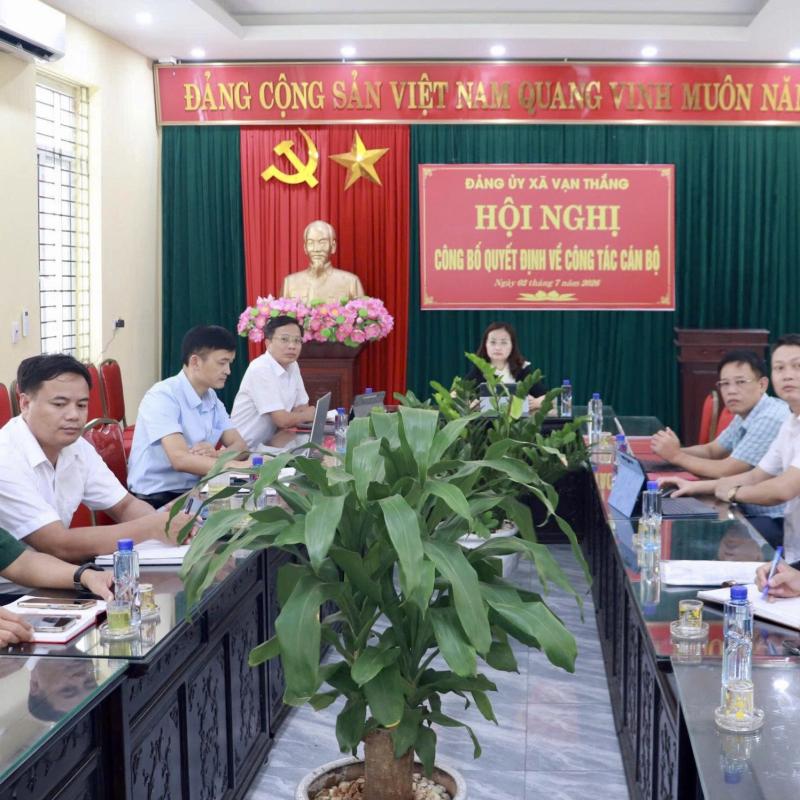 Xã Vạn Thắng tham dự Hội nghị trực tuyến họp thường kỳ tháng 6 của UBND tỉnh, đánh giá tình hình kinh tế - xã hội 6 tháng đầu năm 2026