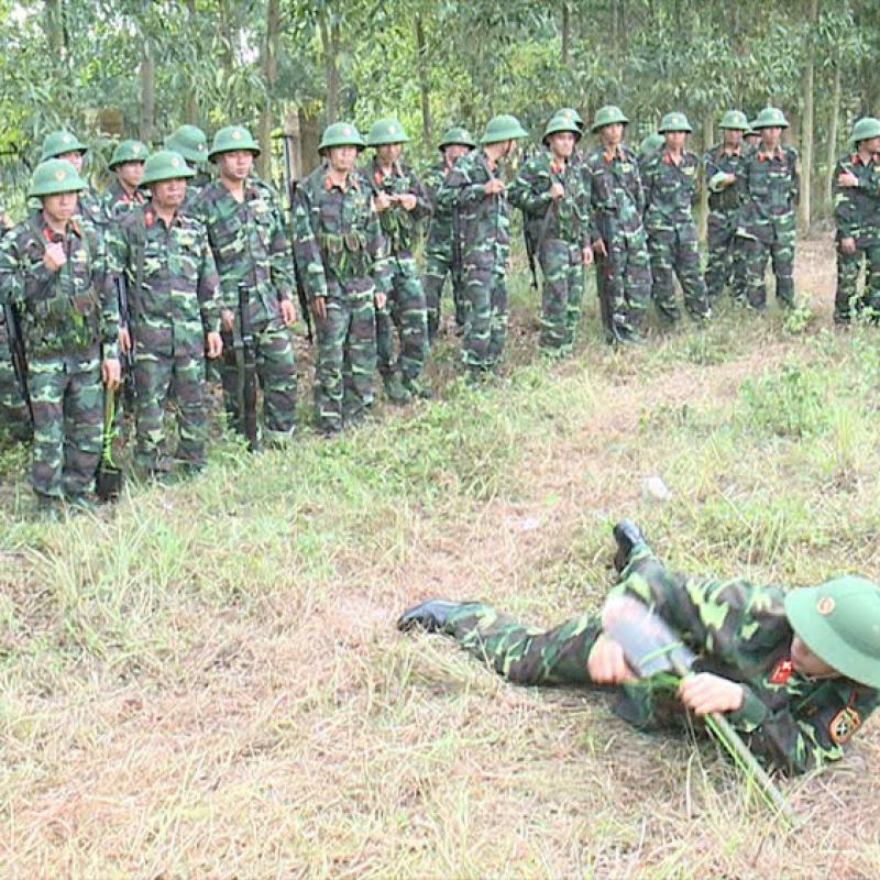 Ban CHQS xã Vạn Thắng làm tốt công tác huy động quân nhân dự bị tham gia huấn luyện, diễn tập sẵn sàng động viên năm 2026