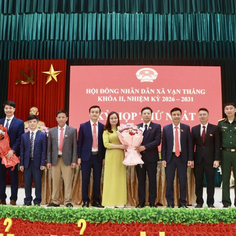 Kỳ họp thứ Nhất HĐND xã Vạn Thắng khóa II, nhiệm kỳ 2026 – 2031