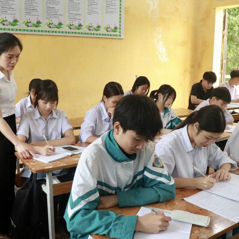 Học sinh khối lớp 9 xã Vạn Thắng: Tập trung cao độ cho "vũ môn" kỳ thi tuyển sinh lớp 10