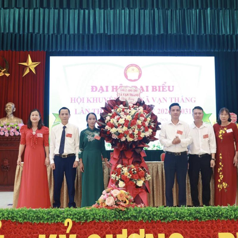 Vạn Thắng: Khơi dậy truyền thống hiếu học, viết tiếp những trang vàng tại Đại hội đại biểu Hội Khuyến học lần thứ Nhất, nhiệm kỳ 2026-2031