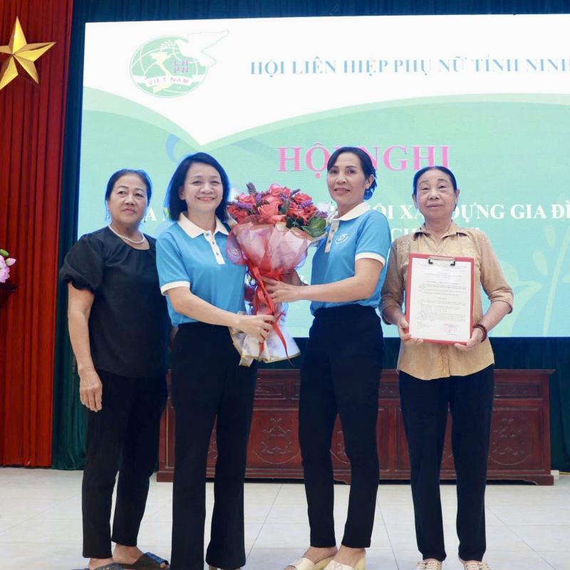Ra mắt mô hình Gia đình 5 Không, 3 Sạch, 3 An