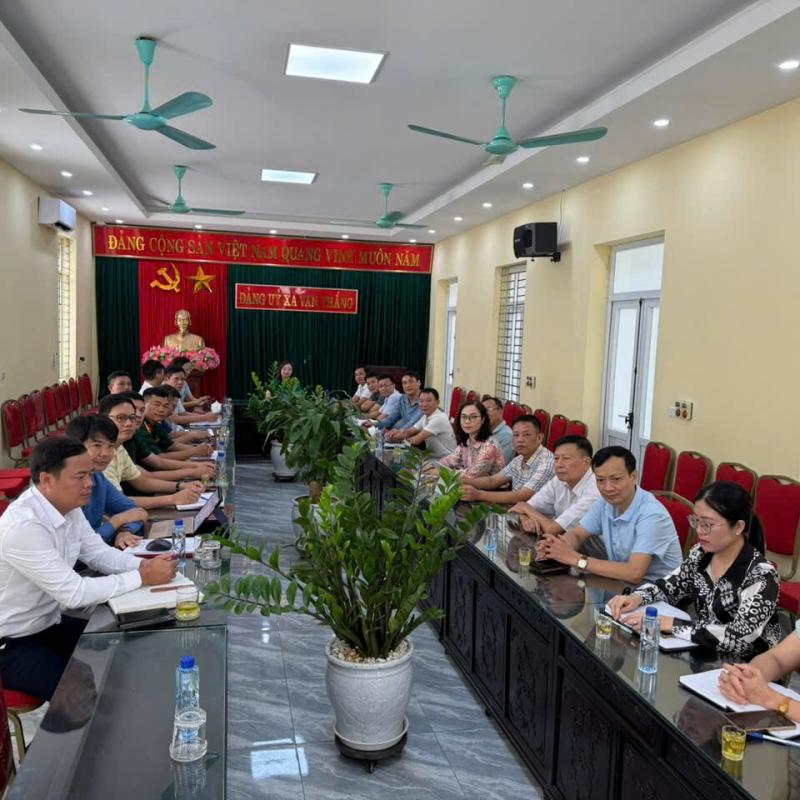 Xã Vạn Thắng tham dự hội nghị trực tuyến tập huấn toàn quốc Nâng cao năng lực, kỹ năng xử lý tình huống cho đội ngũ cán bộ cơ sở