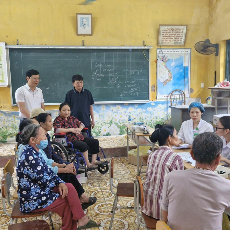Phường Vị Khê tổ chức khám sức khỏe định kỳ, khám sàng lọc miễn phí cho người dân thuộc Nhóm 2