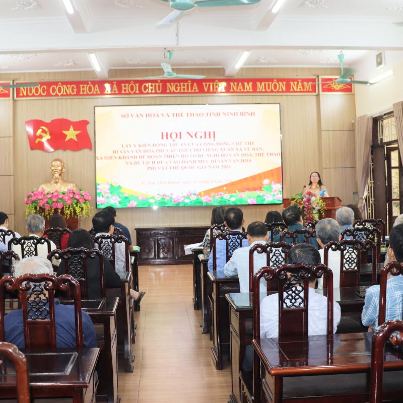 Hội nghị lấy ý kiến đồng thuận của cộng đồng chủ thể Di sản văn hoá phi vật thể  Chợ Viềng xuân xã Vụ Bản, xã Hiển Khánh