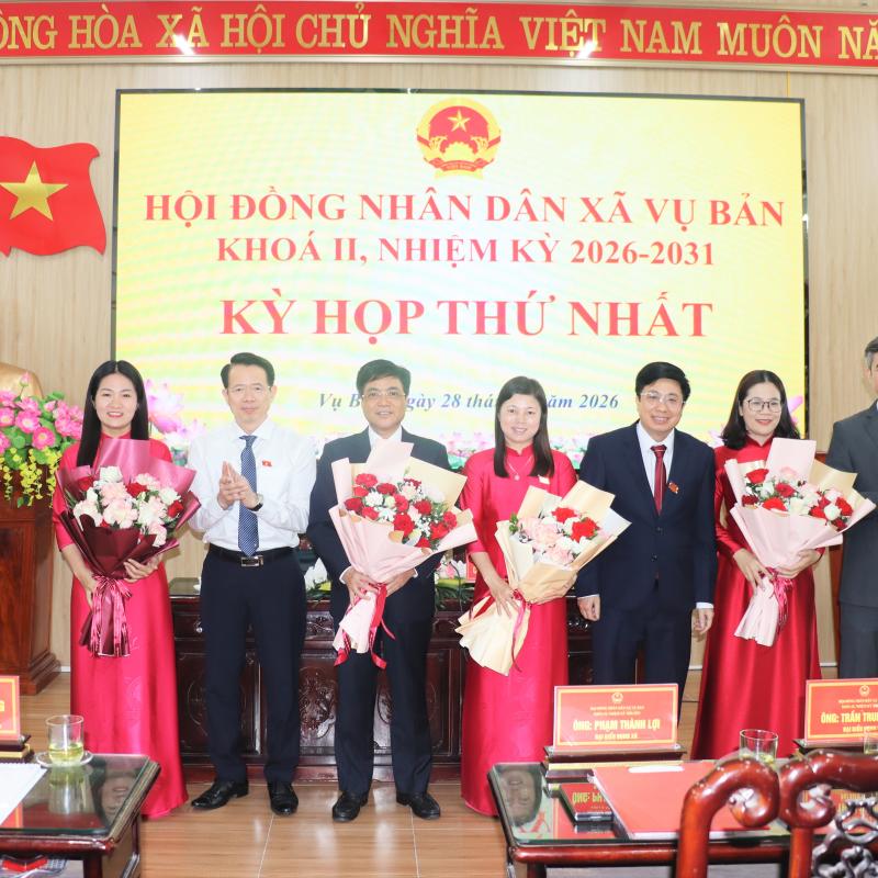 HĐND xã Vụ Bản khóa II tổ chức thành công kỳ họp thứ nhất, nhiệm kỳ 2026 - 2031