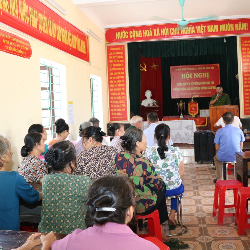 Hội nghị tuyên truyền về phòng chống ma túy và phòng chống lừa đảo trên không gian mạng