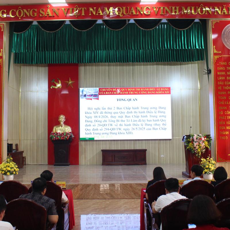 Cán bộ, Đảng viên xã Vũ Dương tham dự Hội nghị trực tuyến nghiên cứu, học tập, quán triệt và triển khai thực hiện Nghị quyết Hội nghị lần thứ hai, Ban Chấp hành TW Đảng khoá XIV