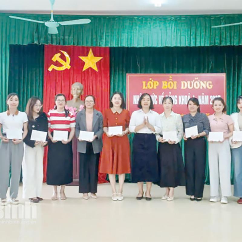 Đảng bộ xã Xuân Trường: Quan tâm phát triển đảng viên là người theo đạo Công giáo