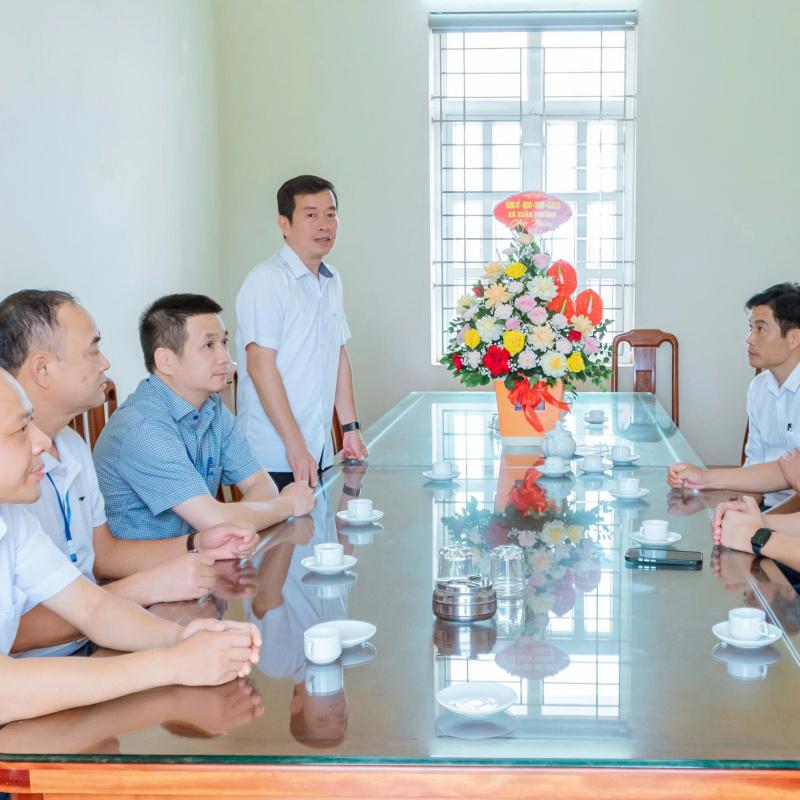Xã Xuân Trường tổ chức đoàn thăm, động viên điểm thi Kỳ thi Tốt nghiệp THPT 2026 tại Trường THPT Xuân Trường B