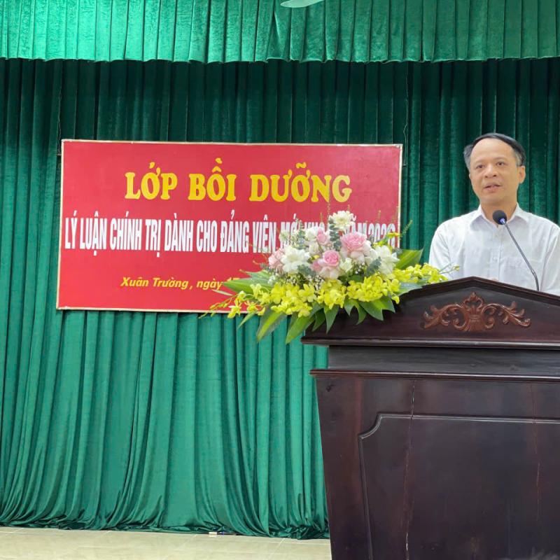 Bế giảng lớp Bồi dưỡng lý luận chính trị dành cho đảng viên mới khoá I năm 2026