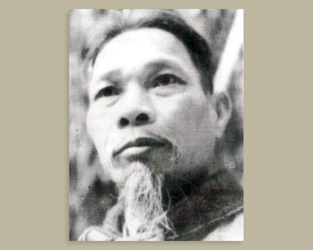 chan-dung-ho-tung-mau-1781082532-263319.jpg