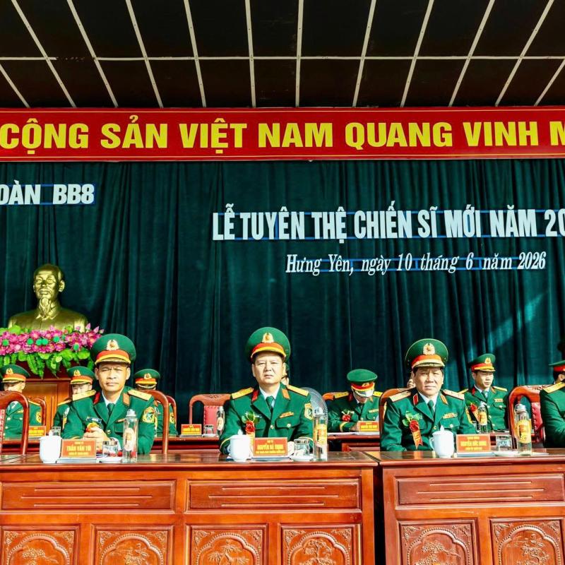 Lãnh đạo xã Yên Cường tham dự Lễ tuyên thệ chiến sỹ mới tại các đơn vị Quân đội năm 2026.
