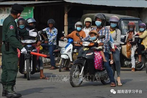 XÃ YÊN CƯỜNG TỔ CHỨC NGÀY HỘI TÒNG QUÂN NĂM 2026 Trao 74 suất quà động viên thanh niên lên đường nhập ngũ