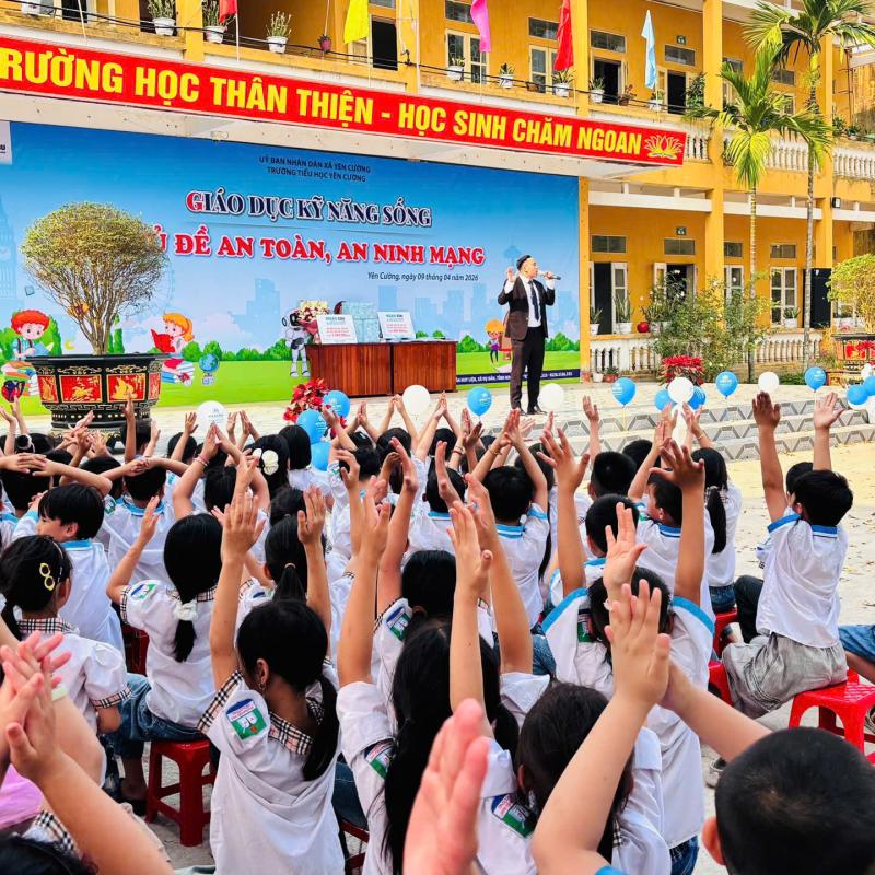 Trường tiểu học Yên Cường tổ chức thành công chương trình giáo dục kỹ năng sống: an toàn, an ninh mạng, cho học sinh.