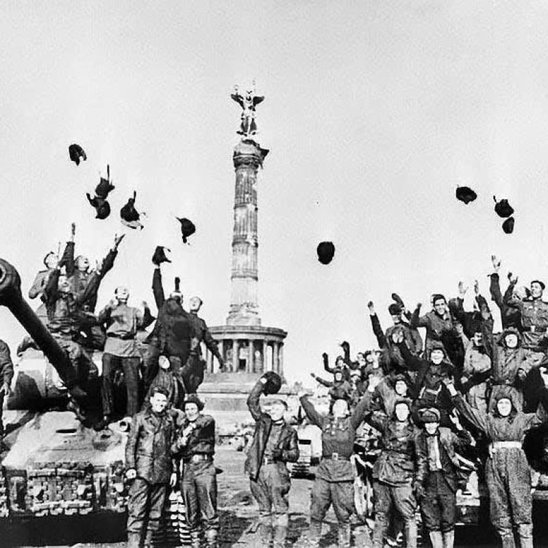Kỷ niệm 81 năm ngày chiến thắng Phát xít Đức (9/5/1945 - 9/5/2026)