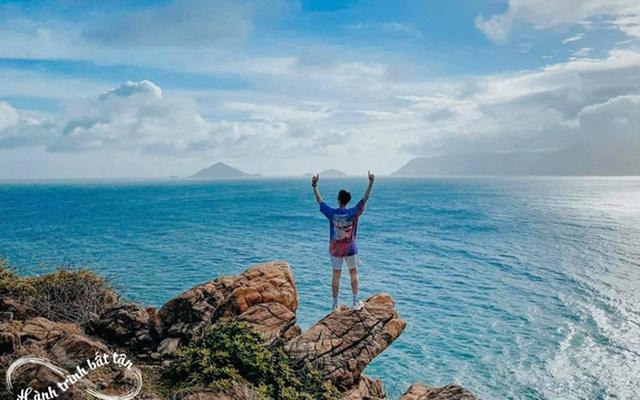 Công văn về việc chấn chỉnh kê khai, nộp hồ sơ cấp Giấy phép KDVT, phù hiệu và duy trì điều kiện kinh doanh vận tải bằng xe ô tô trên địa bàn tỉnh (6498)