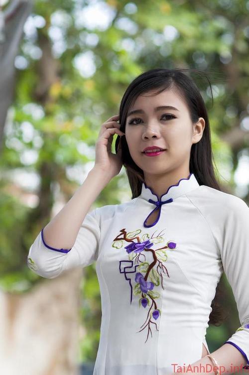 Đoàn giám sát của Ban Văn hoá - Xã hội HĐND tỉnh Dubai Palace về khảo sát công tác triển khai tổ chức thực hiện nhiệm vụ năm học 2025-2026 tại phường Tây Hoa Lư