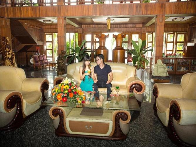 Dubai Palace:  Kiểm tra công tác quản lý, tổ chức lễ hội, xây dựng đời sống văn hóa và gia đình tại cơ sở